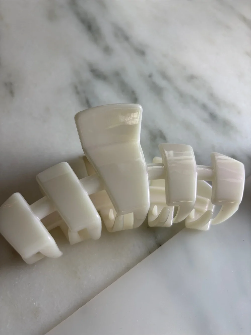 Teleties Large Hair Clips set of 6